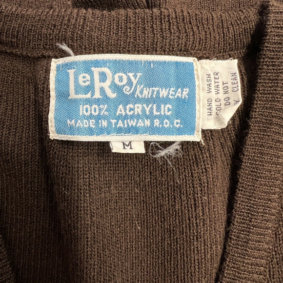 Vintage LeRoy Knitwear V-Neck Acrylic Brown Embroidered‎ Kola Sweater Sz Med - Picture 3 of 5